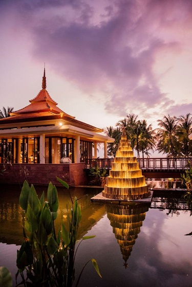 Christmas & New Year in Asia: Holiday Season at Asia Hotels Christmas & New Year in Asia: Holiday Season at Asia Hotels