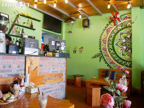 Review: Like Cafe and Restaurant in Cat Ba Island Review: Like Cafe and Restaurant in Cat Ba Island