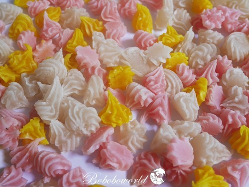 Thai Jelly Sugar Candy (Khanom Alua)