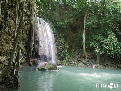 3 level of Erawan waterfall