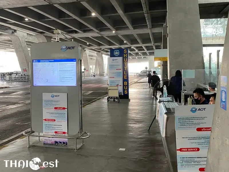 Free shuttle bus between Suvarnabhumi (BKK) and Don Mueang (DMK) airports
