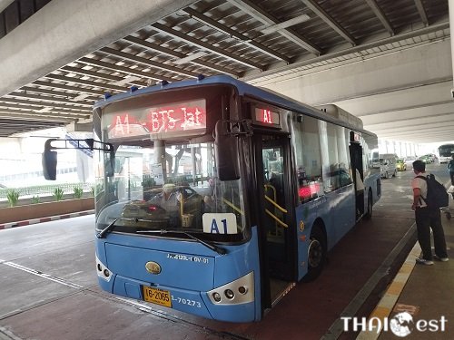 A1 Bus Bangkok - Bus from Don Muang Airport to BTS Mo Chit