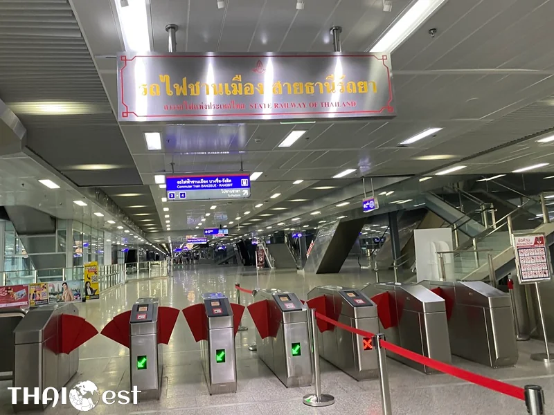 Bangkok SRT Red Line Commuter Train